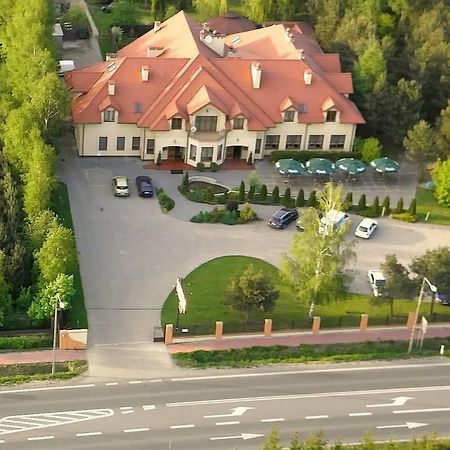 Hotel Maxima Wolanów Εξωτερικό φωτογραφία
